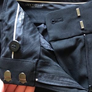 EUC Sz 2 Ann Taylor black dress slacks